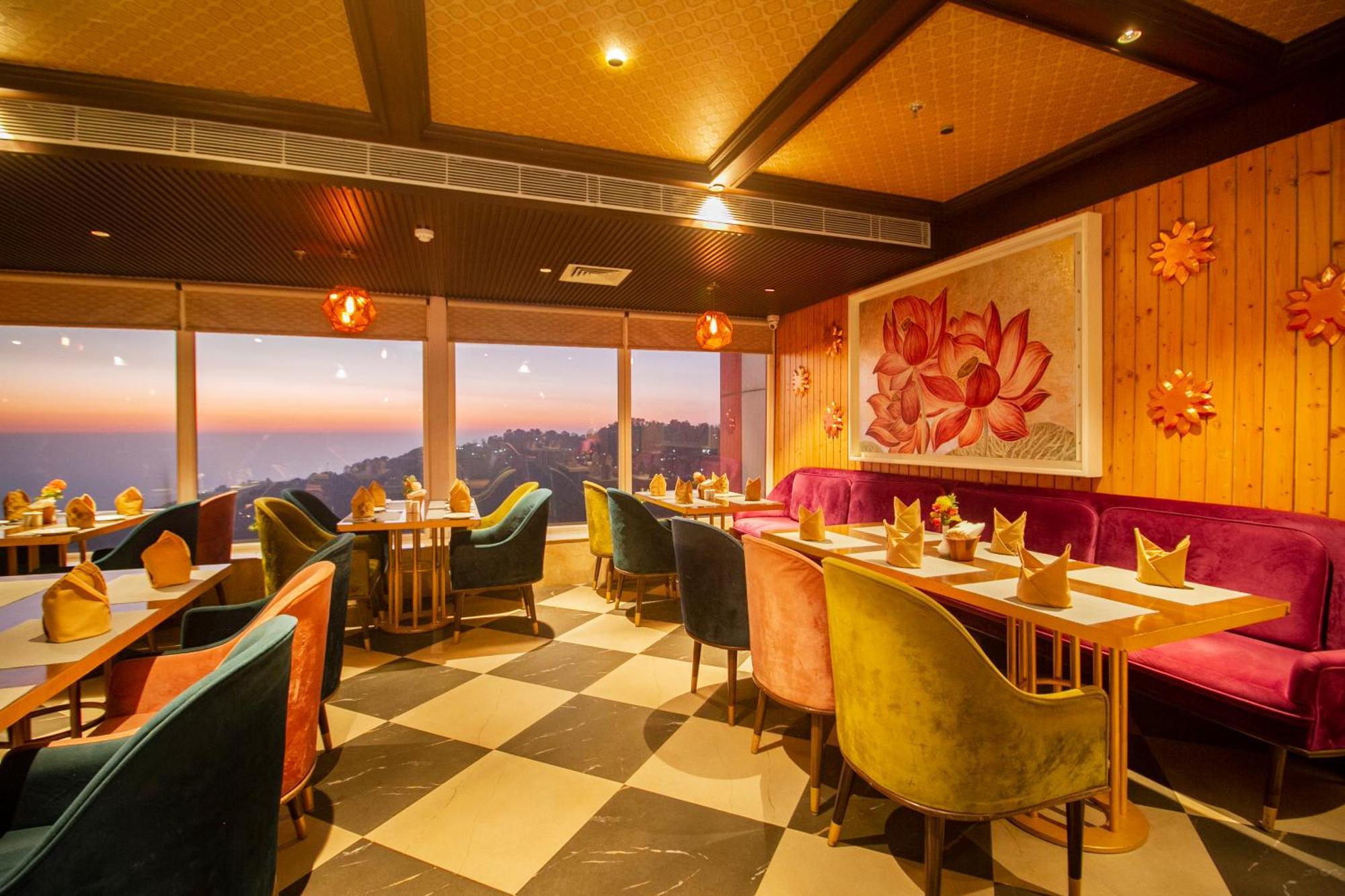 Hotel Amritara Surya, Mcleodganj, Dharamshala Esterno foto