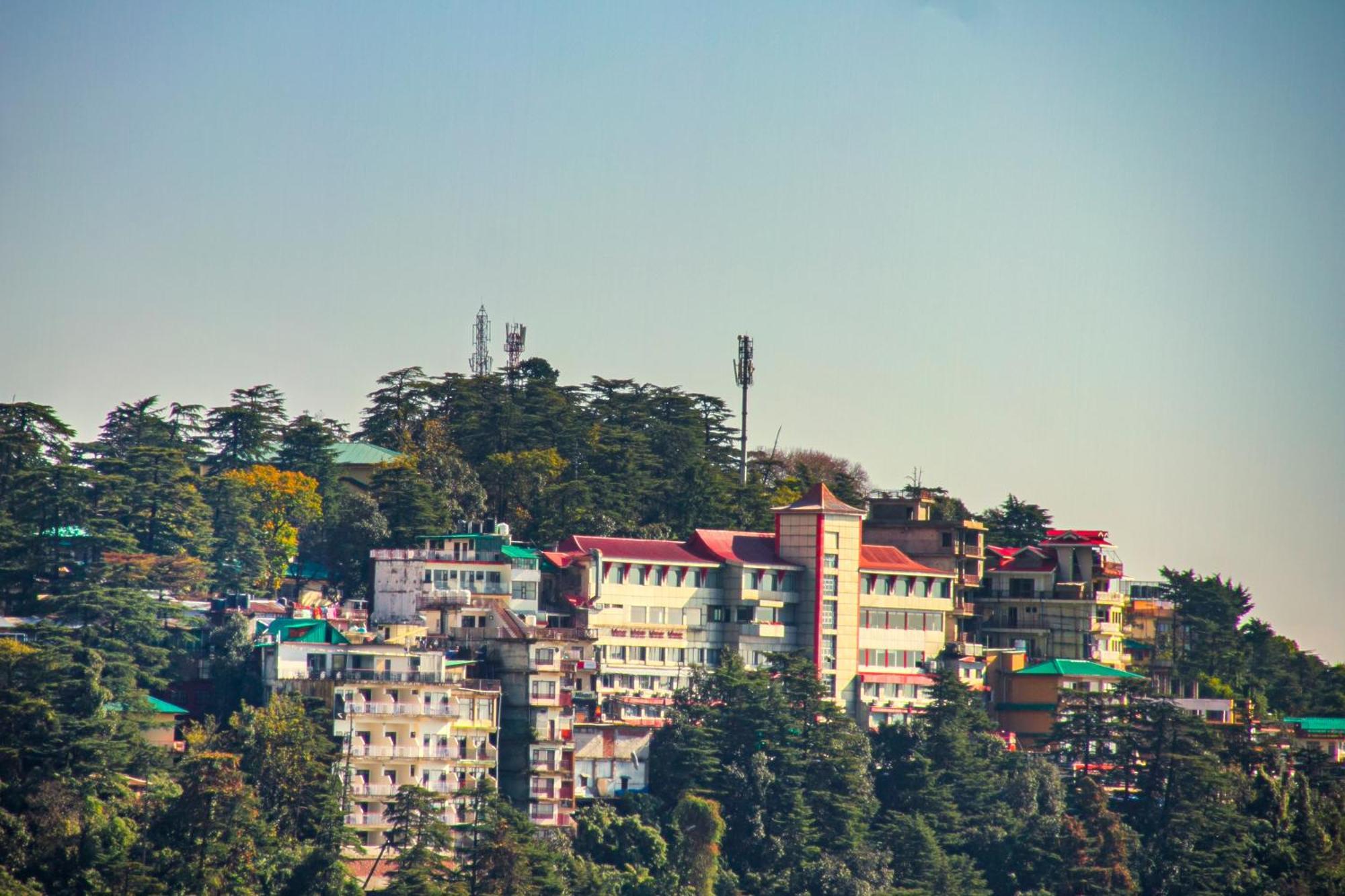 Hotel Amritara Surya, Mcleodganj, Dharamshala Esterno foto