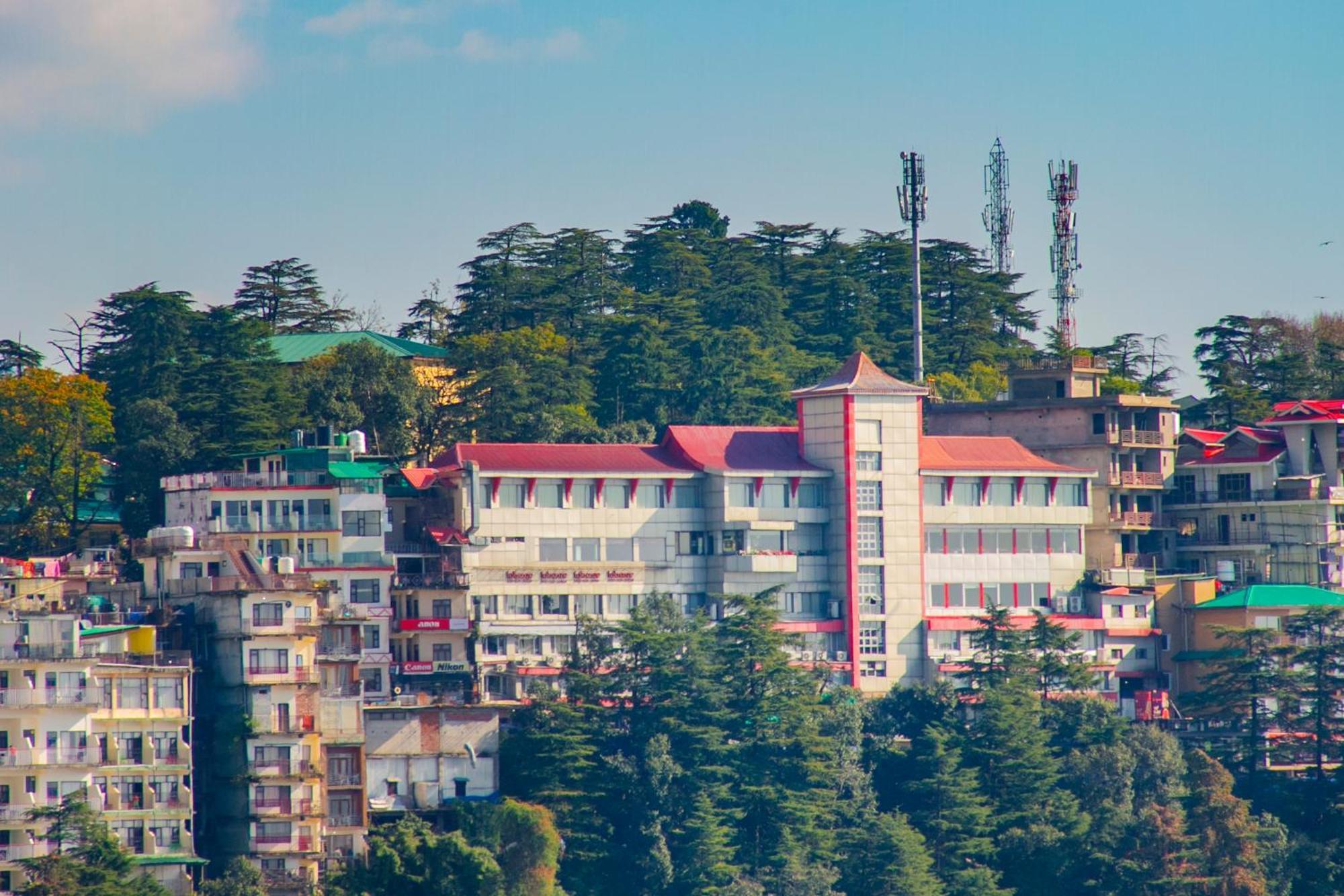 Hotel Amritara Surya, Mcleodganj, Dharamshala Esterno foto
